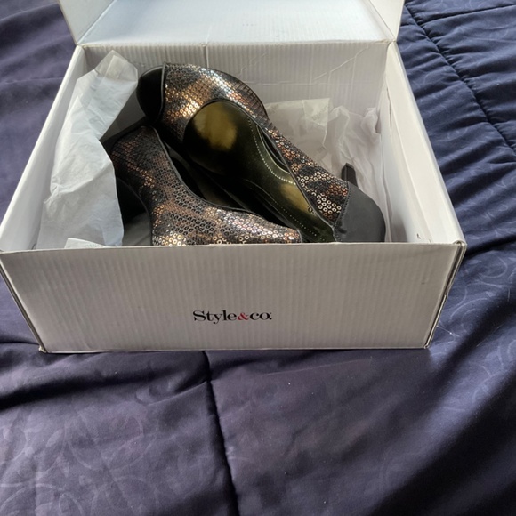 Brown leopard print heels, open toe - Picture 5 of 6